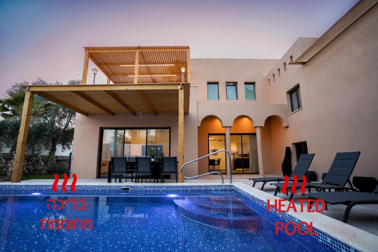 וילה רוני בריכה מחוממת Villa Roni Heated Pool Eilat Buitenkant foto