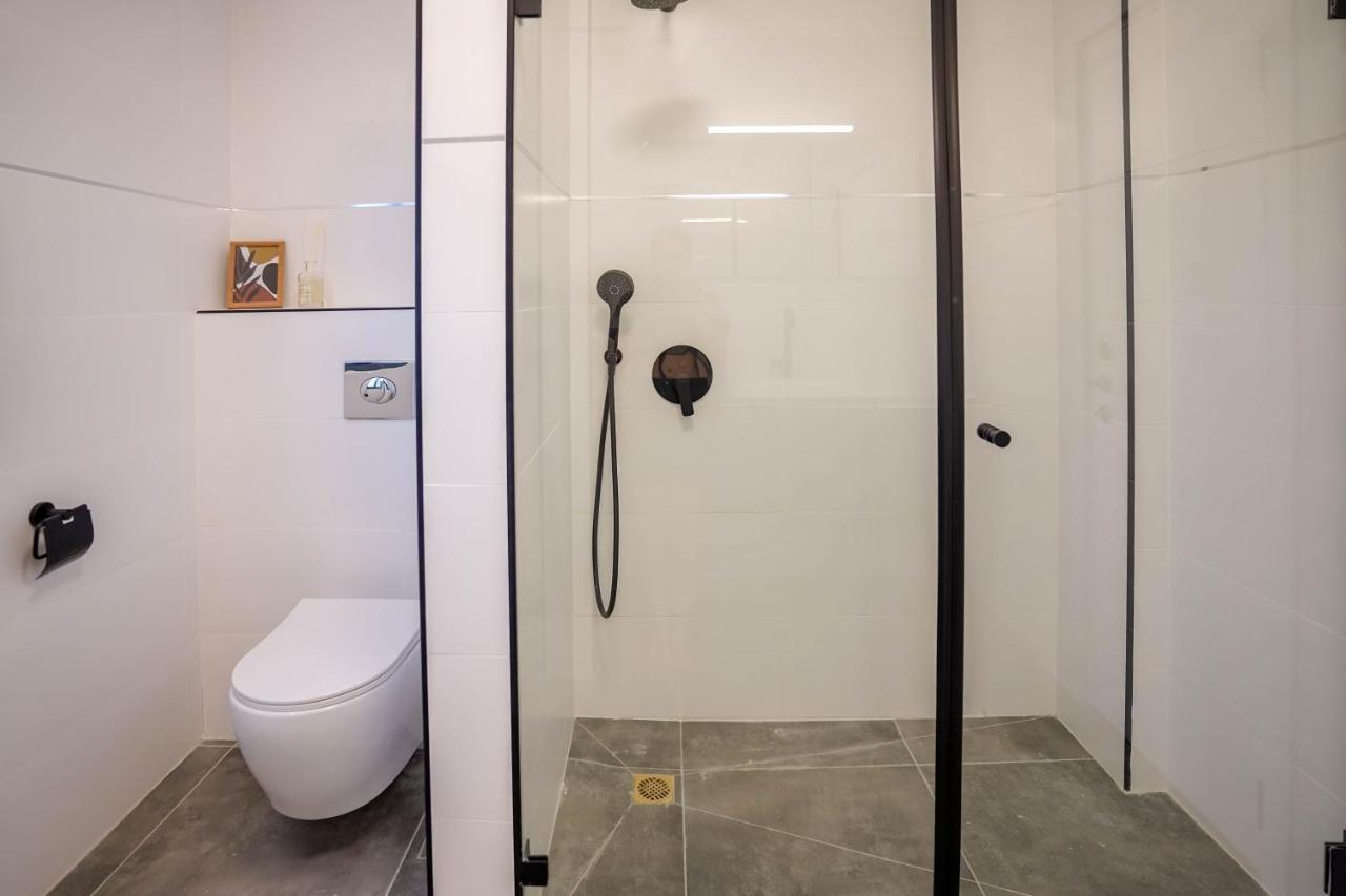וילה רוני בריכה מחוממת Villa Roni Heated Pool Eilat Buitenkant foto