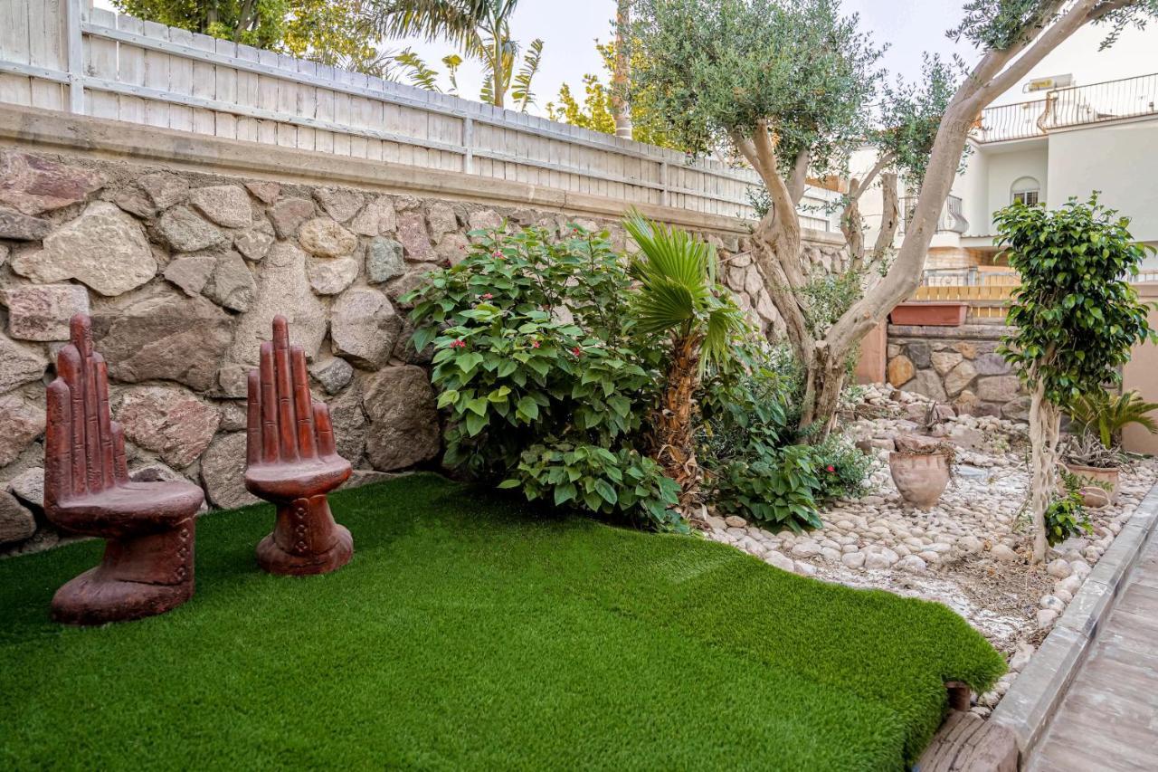 וילה רוני בריכה מחוממת Villa Roni Heated Pool Eilat Buitenkant foto